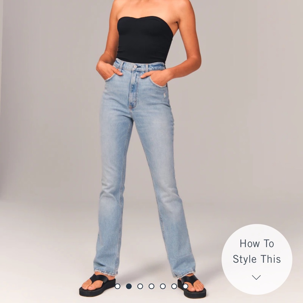 NWOT. Abercrombie & Fitch 70’s Vintage Flare High Rise Jeans.